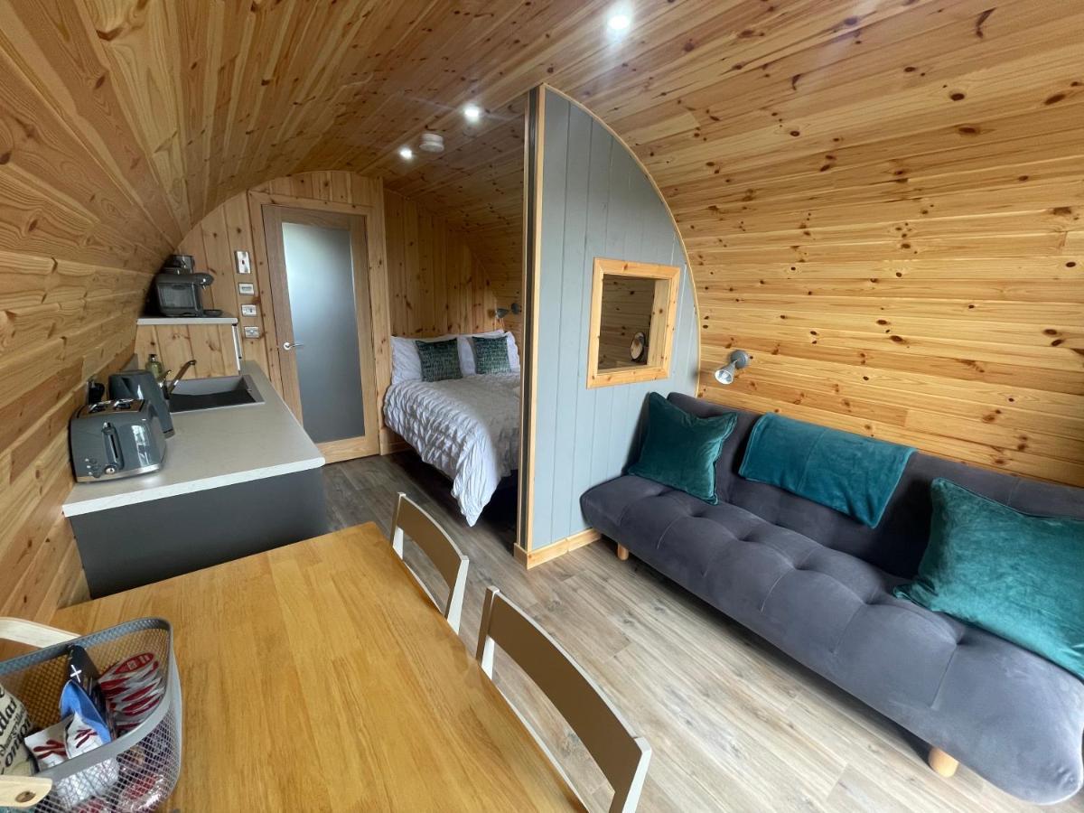 Allt Yelkie Pod Aon, Earlish Buitenkant foto